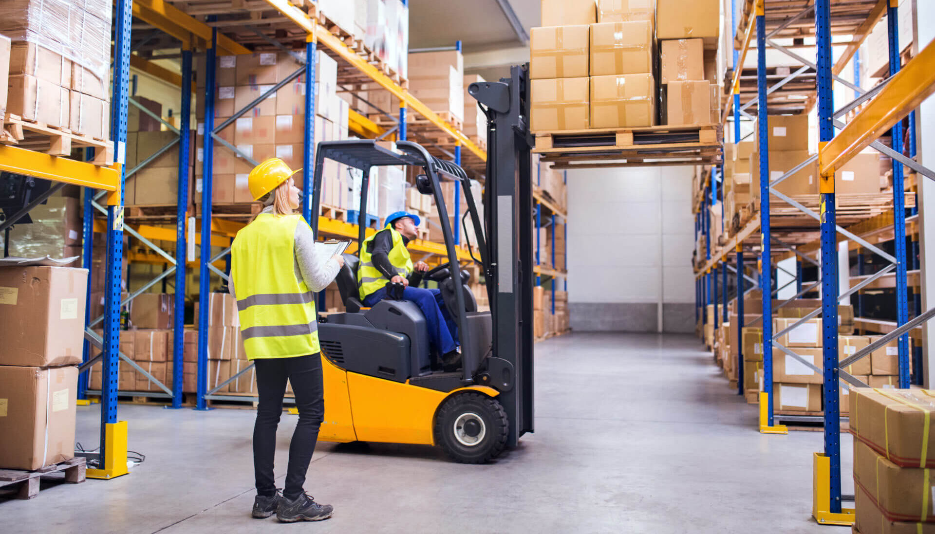 Praktijkgerichte <span>logistieke </span><span>opleidingen</span> voor Professionals